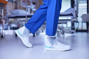 Hospital worker wearing the Blundstone smart shoe